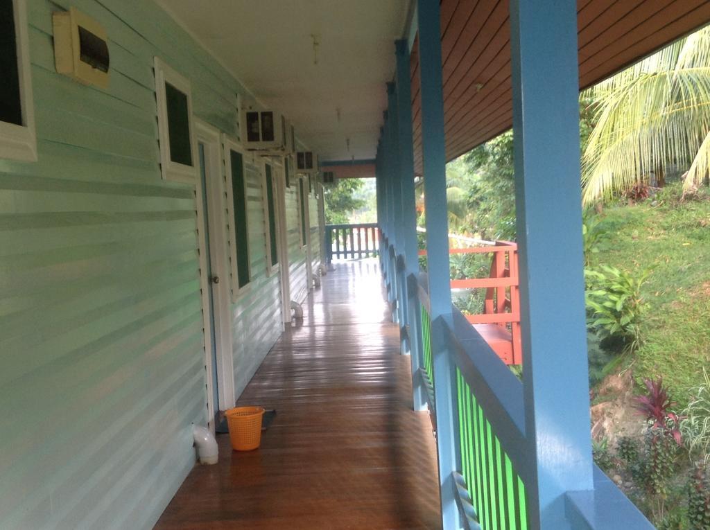 Rekona Lodge Gizo Quarto foto