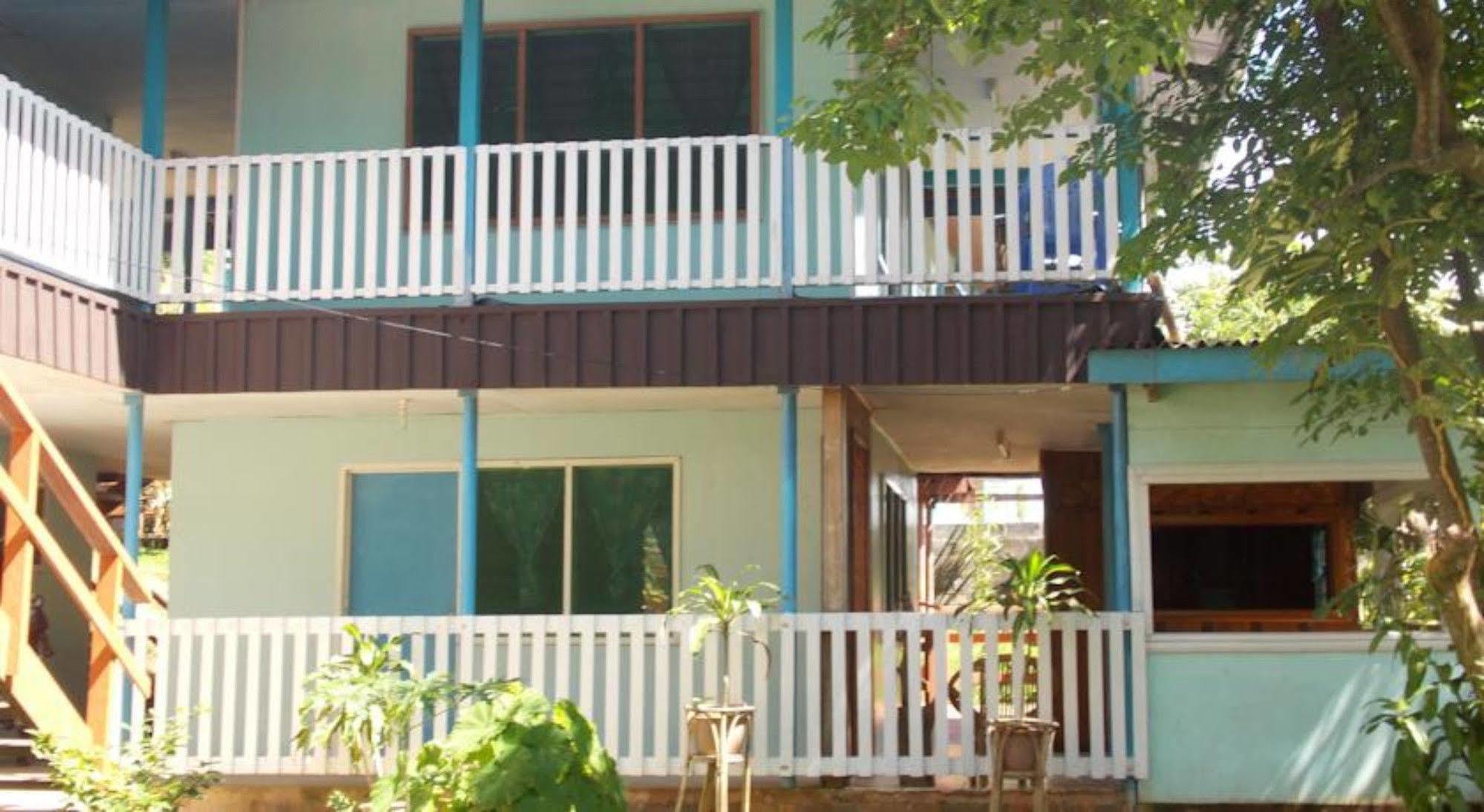 Rekona Lodge Gizo Exterior foto